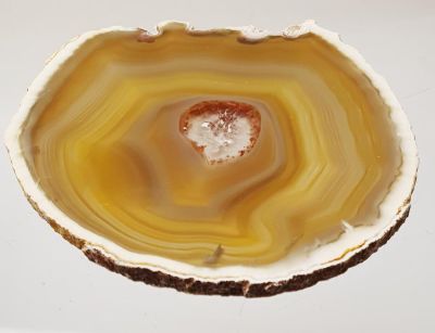 Agate slice; large (8-9 cm Ø)