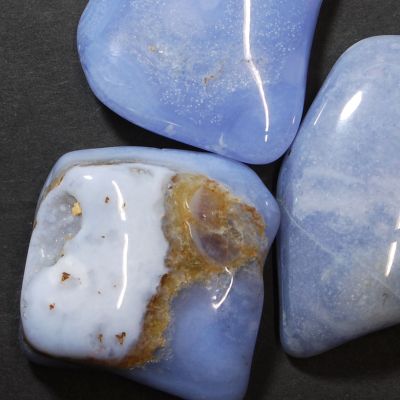 Chalcedony special (approx. 4 cm)